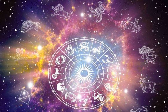 Астрологический гороскоп на Апрель 2022